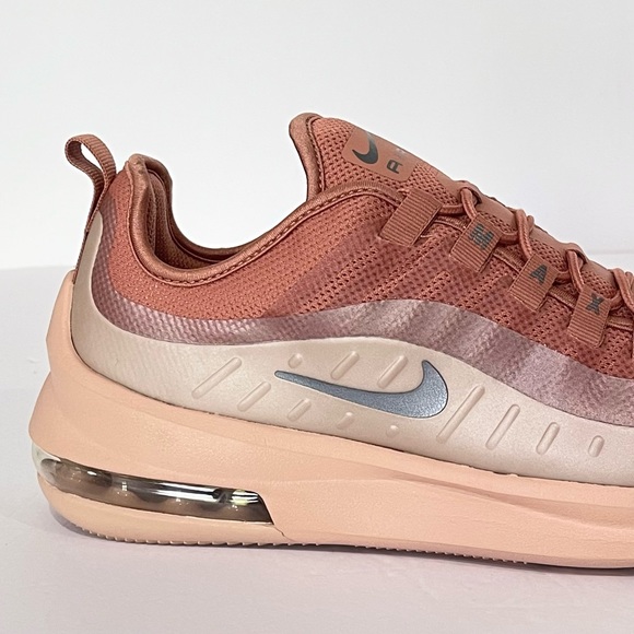 NIB Nike Air Max Axis Casual Running Sneakers - Picture 4 of 16